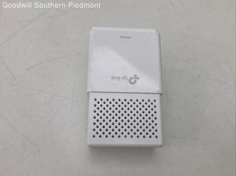 TP-Link AV1000 Gigabit Powerline Ethernet Adapter - Untested