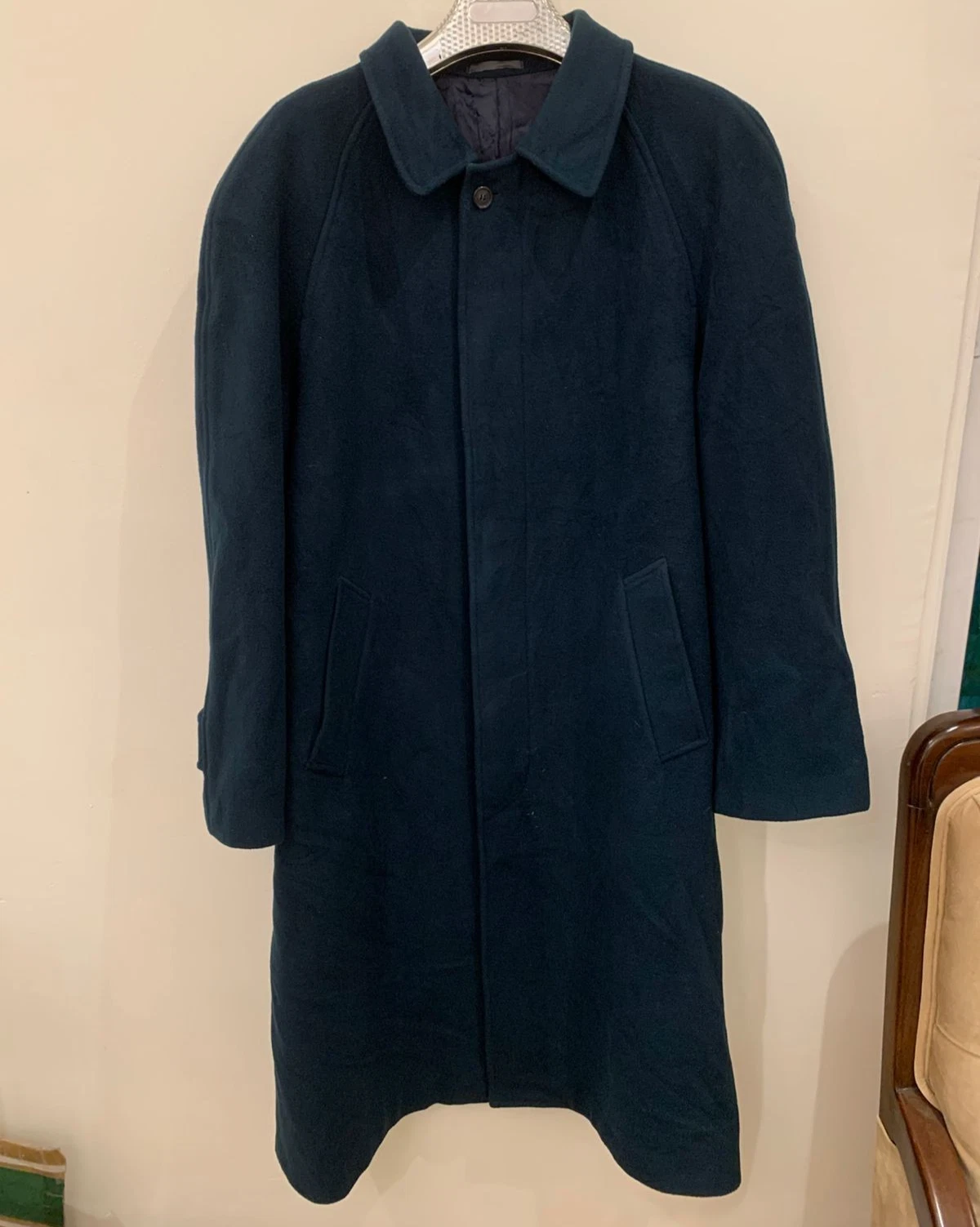 Vintage Caesar wool Cashmere raglan turquoise classic over coat 48R 48L XL
Opens in a new window or