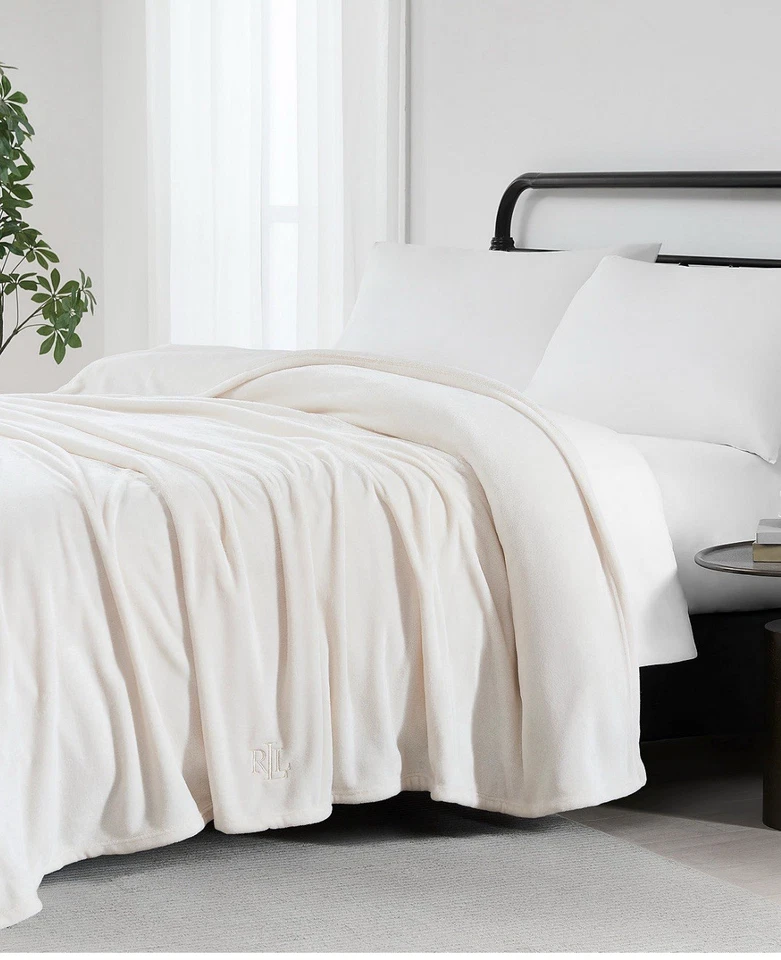 LAUREN RALPH LAUREN Classic Micromink King Size Blanket- CREAM 108”x90” - Image 3 of 4