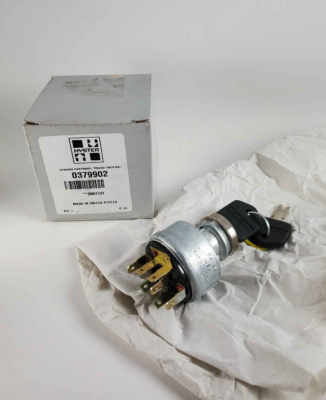Genuine OEM Hyster Forklift 0379902 Ignition Key Switch Assembly With