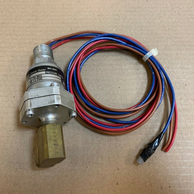 ITT Aerospace Pressure Switch 115P1S3447 5 AMP 12 PSI Max eBay
