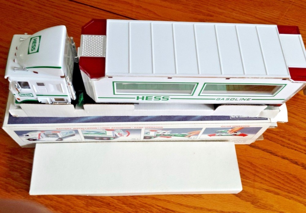 Hess 1997 Race Car Truck Carrier Toy Bank 2 Racers