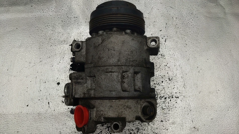 BMW 528I 1999 OEM DENSO AIRE ACONDICIONADO COMPRESOR 64528377241 1998 2000 Foto 3 de 4