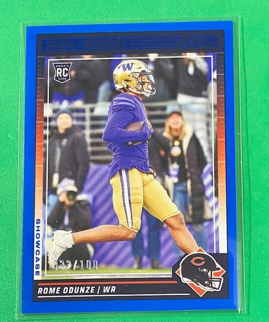 2024 PANINI SCORE FOOTBALL SHOWCASE ROME ODUNZE RC #32/100 - BEARS - CARD #309