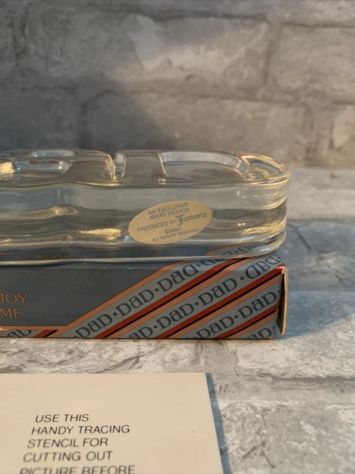 NEW Vintage 1982 Avon DAD PRIDE & JOY Fostoria Glass Picture Frame Paper Weight - Image 4 of 4
