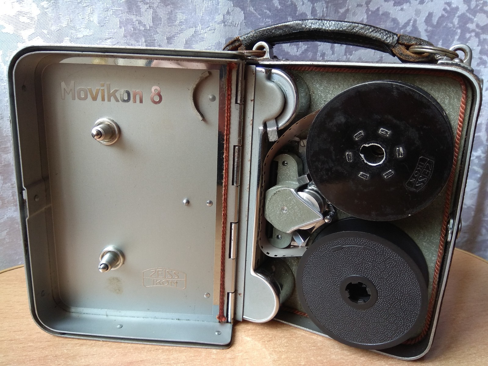 RARE ANTIQUE OLD Vintage Cinema Movie Camera Zeiss Ikon Movikon 8 eBay