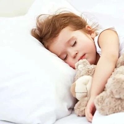 Juego de cama edredón y almohada para cuna bebé niño pequeño edredón 4,5 7,5 9 Tog todos los tamaños - Imagen 1 de 4