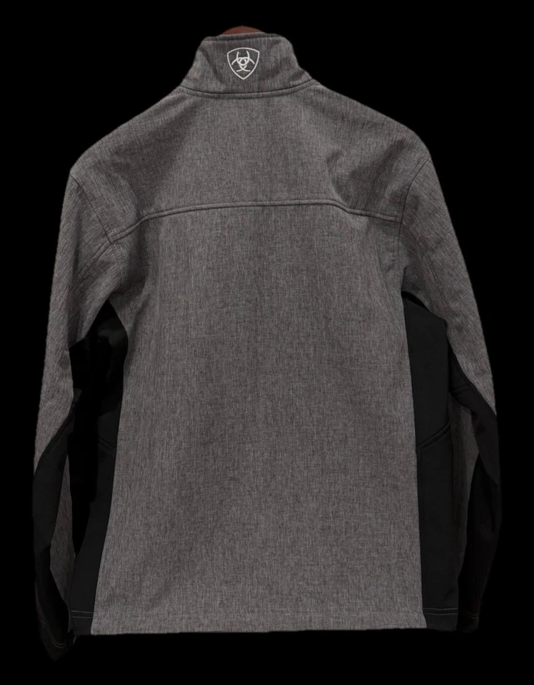 Ariat®️ Pioneer Stretchshell™️ Jacket ~ Mens Size Small ~ Soft Shell Coat - Image 2 of 4