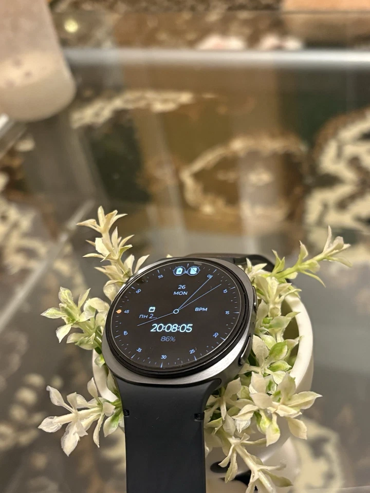 Samsung Galaxy Watch 44 · 44 mm · Bluetooth, Foto 2 von 5