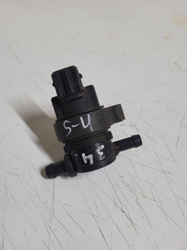 Mercedes-Benz E W210 1999 Benzin 100kW Turbolader Druckwandler Magnetventil