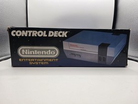 Nintendo NES Console - Control Deck -  w/ BOX/Manual/Poster- TESTED & Working !