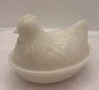 Antique Hazel Atlas Opalescent Milk Glass Hen On Nest