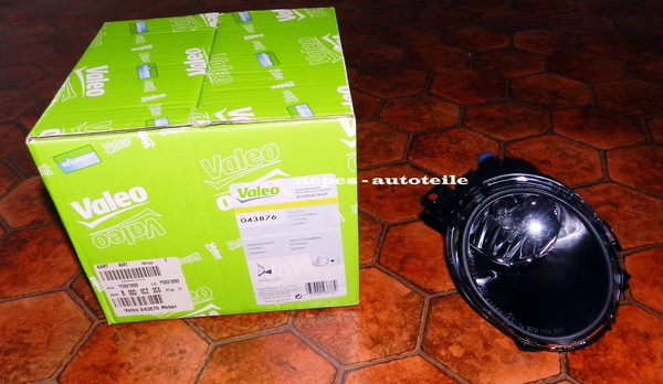 1 X Valeo 043876 Nebelscheinwerfer FüR Volvo C30 (533) Volvo XC60 (156)-image