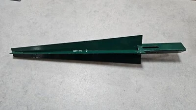 BRICODEM Supporto Metallico per Paletto a T Fissaggio nel Terreno Plastificato Verde