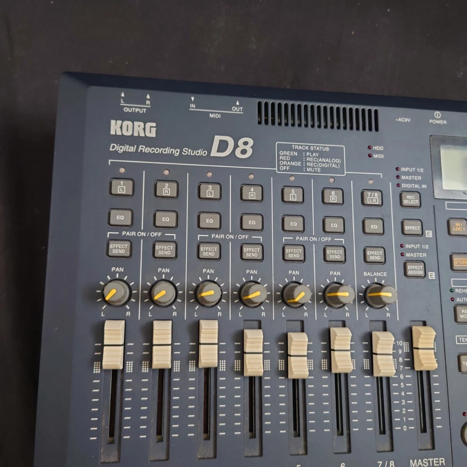 Korg D8 Digital Recording Studio Multitrack Recorder Untested - Image 3 of 4