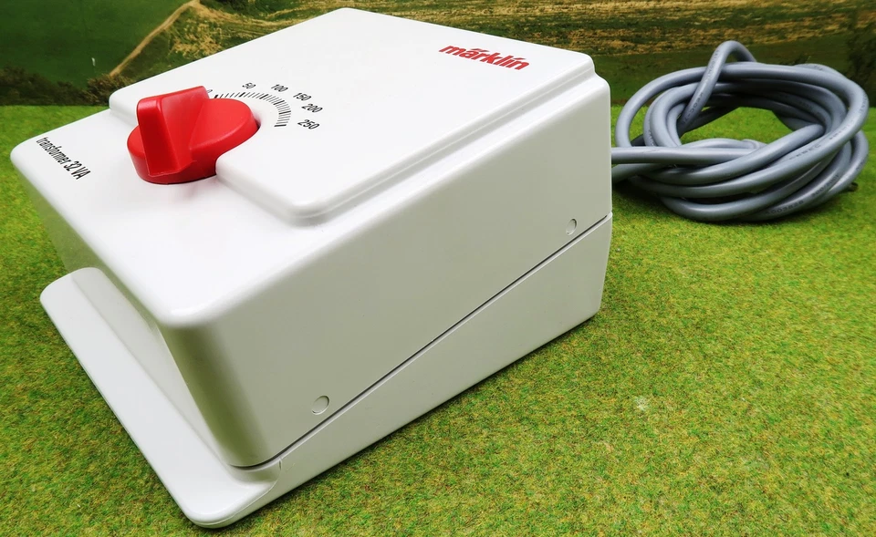 Märklin Spur H0/1 6647 Wechselstrom Trafo 32VA Transformator Transformer 66470 - Bild 3 von 4