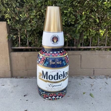 MODELO ESPECIAL Inflatable Beer Bottle, Party Décor 
