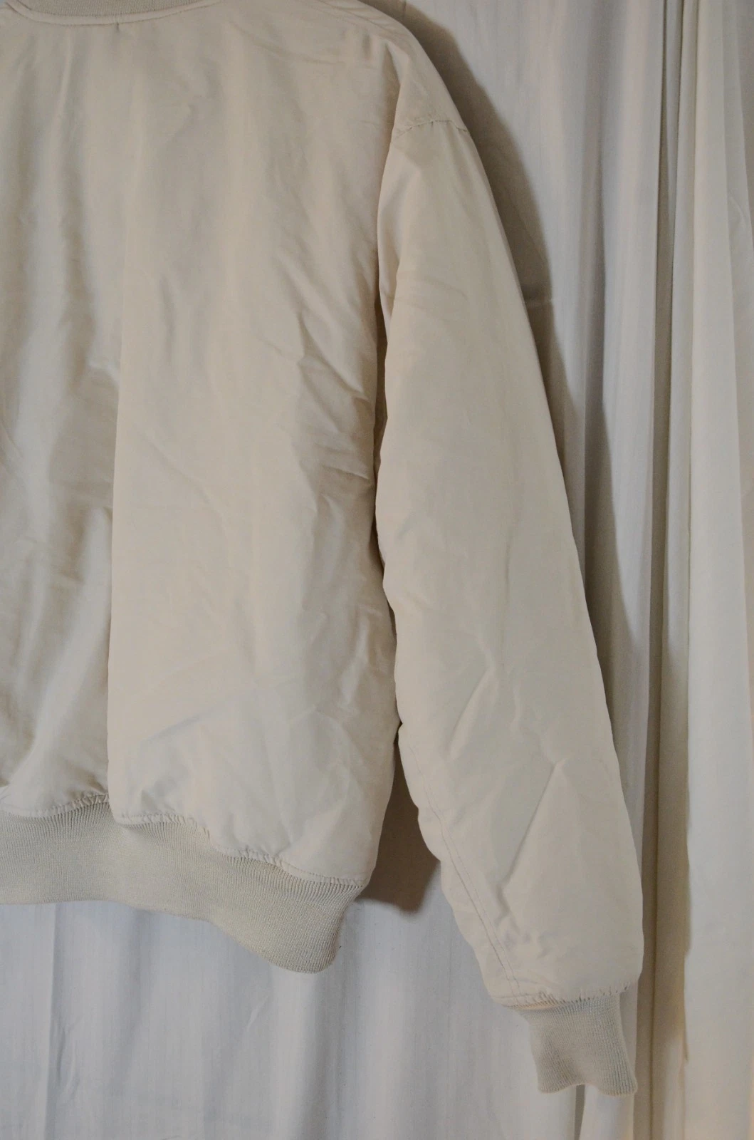 Nike Jordan Cream Padded MA-1 Bomber Jacket Quilted Lining Jumpman Sleeve - product detail image 9