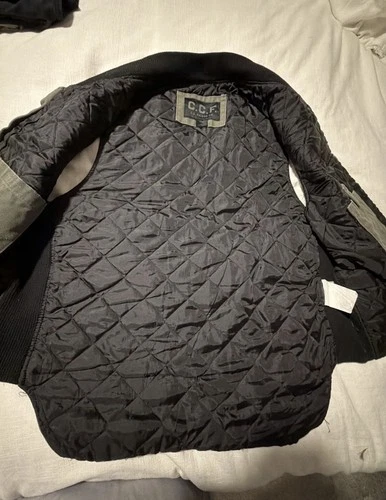 C.C. Filson Co. CCF Men's Insulated Quilted Lined Zip Work Vest Green L image 3