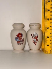 Vintage Campbell’s Soup Kids Collection Glass Salt & Pepper Shakers 1982 RARE