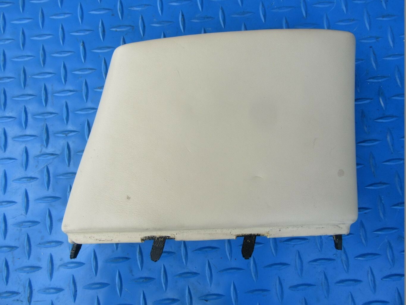 Bentley Continental Flying Spur B pillar trim cover panel #1114