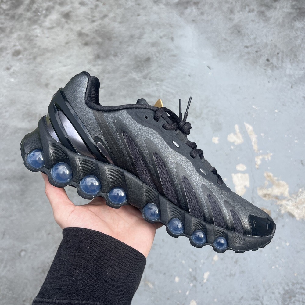 Nike Air Max DN8 Women's Sneakers in Black Metallic Dark Grey Sizes 7-11