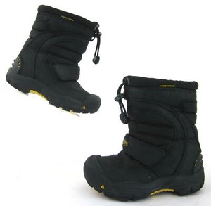 keen boys winter boots