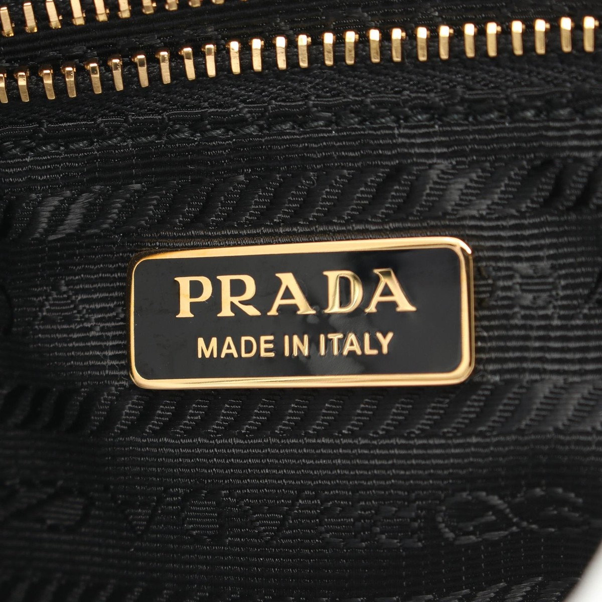 PRADA ショルダーバッグ 1BC238 2CYS PRADA Shoulder Bag crossbody 1BC238 leather Black Used Women