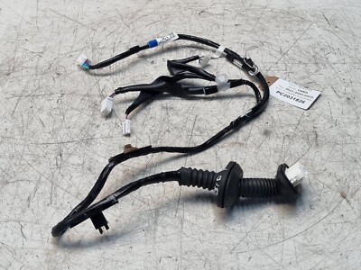 TOYOTA YARIS XP210 2020-2023 DOOR WIRING LOOM LEFT SIDE REAR 82154