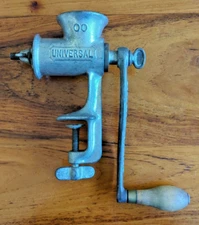 Vintage number 00 Universal manual meat grinder