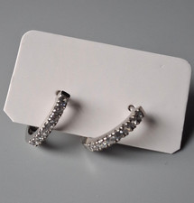 Orecchini a cerchio ovale QVC Diamonique zirconi placcati sterling/platino 5/8"