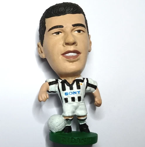 Corinthian SUPER STARS Headliners JUVENTUS Home ZIDANE SER102 Loose Figure