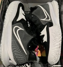 Preços baixos em Nike Kyrie 4 Black White | eBay