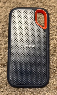 4TB SanDisk Extreme Portable SSD Excellent Condition SDSSDE61-4T00 Rugged Ext HD