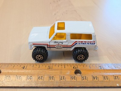 Yatming Yat Ming 4WD Blazer No. 1090 Made In Hong Kong 3'' Die Cast