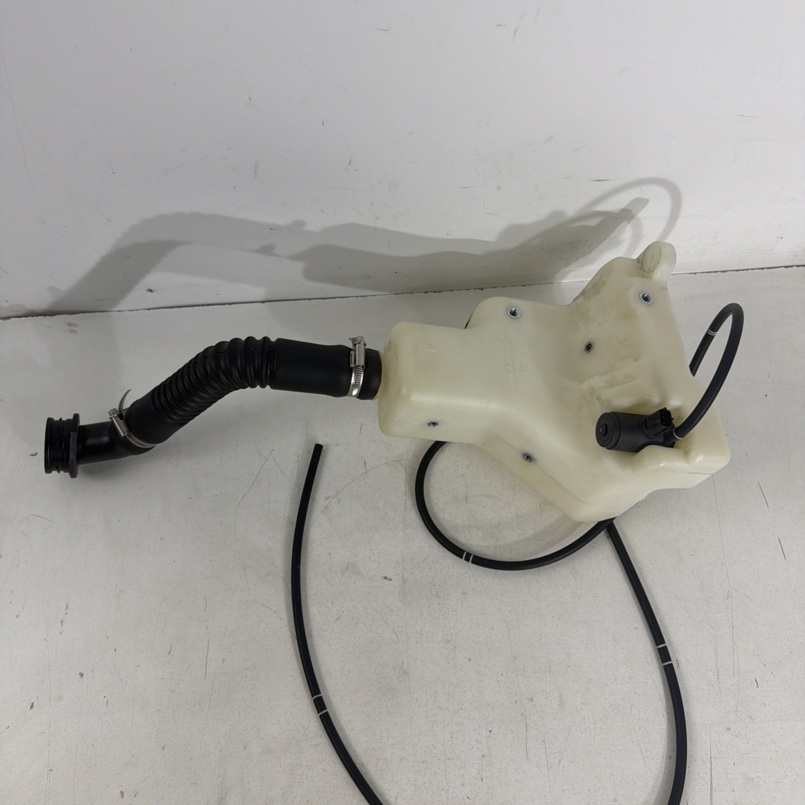 McLaren 570S Washer reservoir P/N 13A3067CP