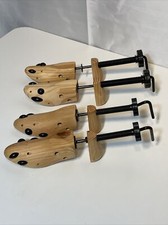 Vintage Women  s Wood Shoe Trees 2 Pair