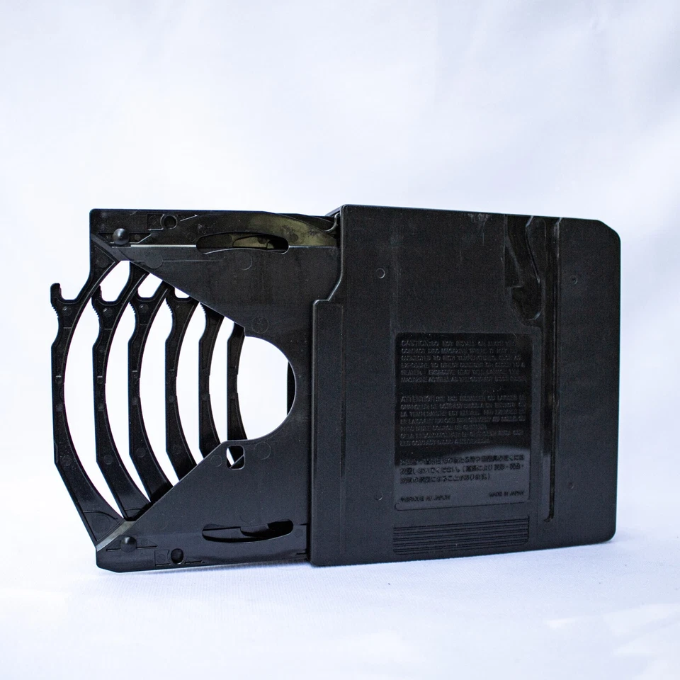 MERCEDES-BENZ CLK320 2001 Holder Changer Magazine 6 CD Disc OEM - Image 3 of 4