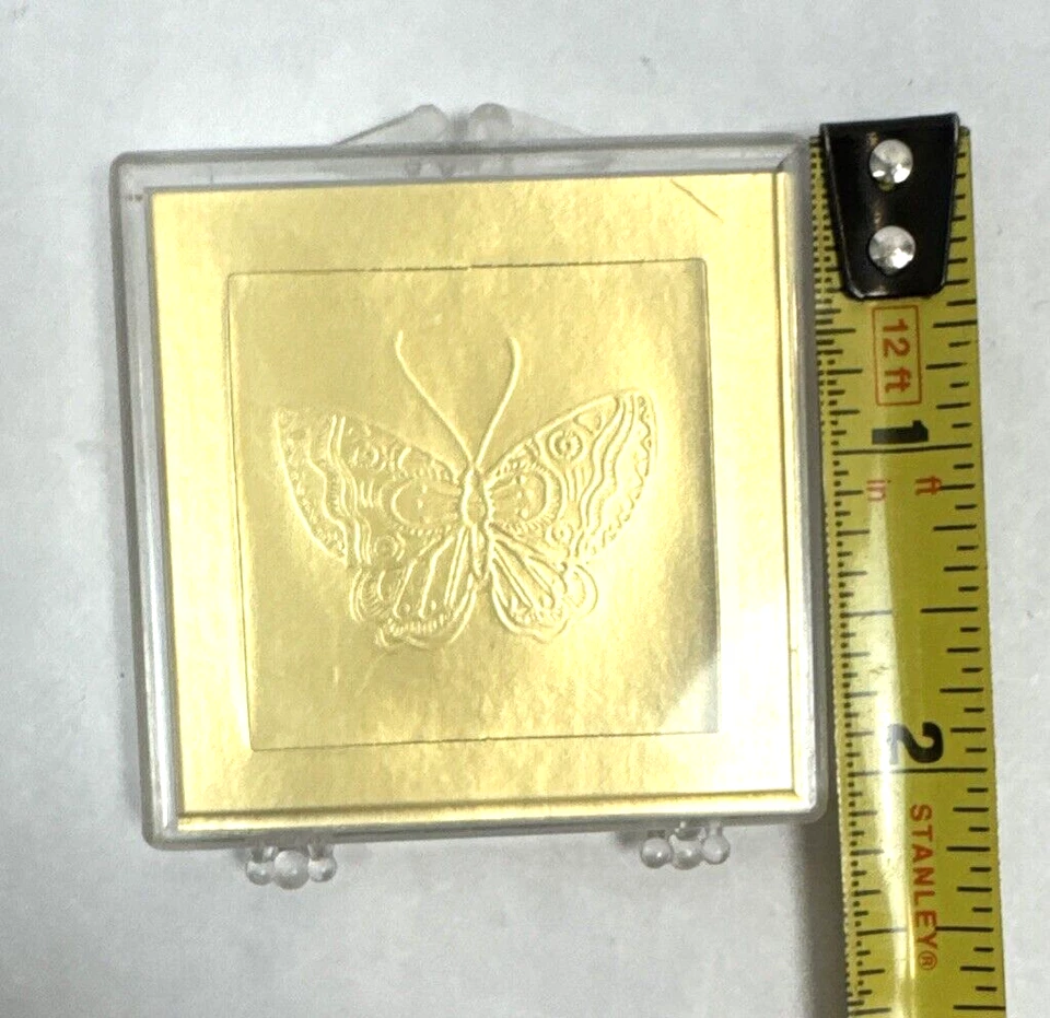Juego de 20 sellos de oro vintage con sello mariposa en relieve 2x2 Foto 4 de 4
