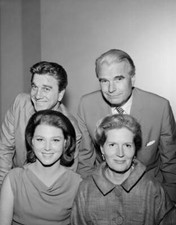 Leslie Nielsen, Kent Smith, Mariette Hartley, Peyton Place 1960S Old Tv Photo 2