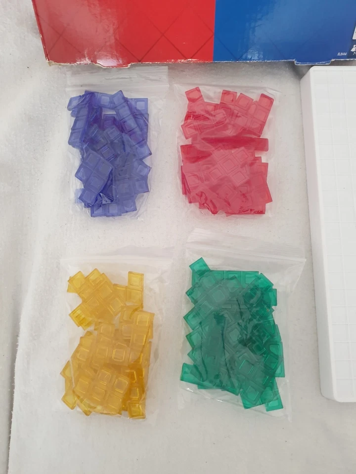 Blokus Board Game Mattel Games 2016 - Complete - Image 3 of 4