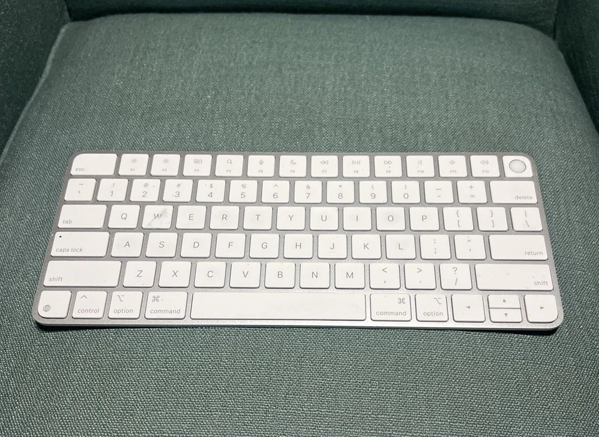 Apple Magic Keyboard（テンキー付き）英語（US）ワイヤレス Amazon.co.jp: Apple Magic Keyboard(テンキー付き)- 英語(US