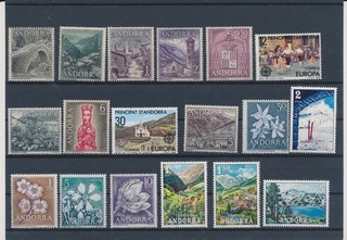 D495375 Spanish Andorra Nice selection of MNH stamps