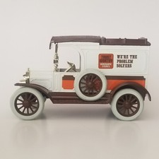 ERTL 1932 Ford Delivery Van Trust Worthy Hardware Stores Die Cast Coin Bank USA