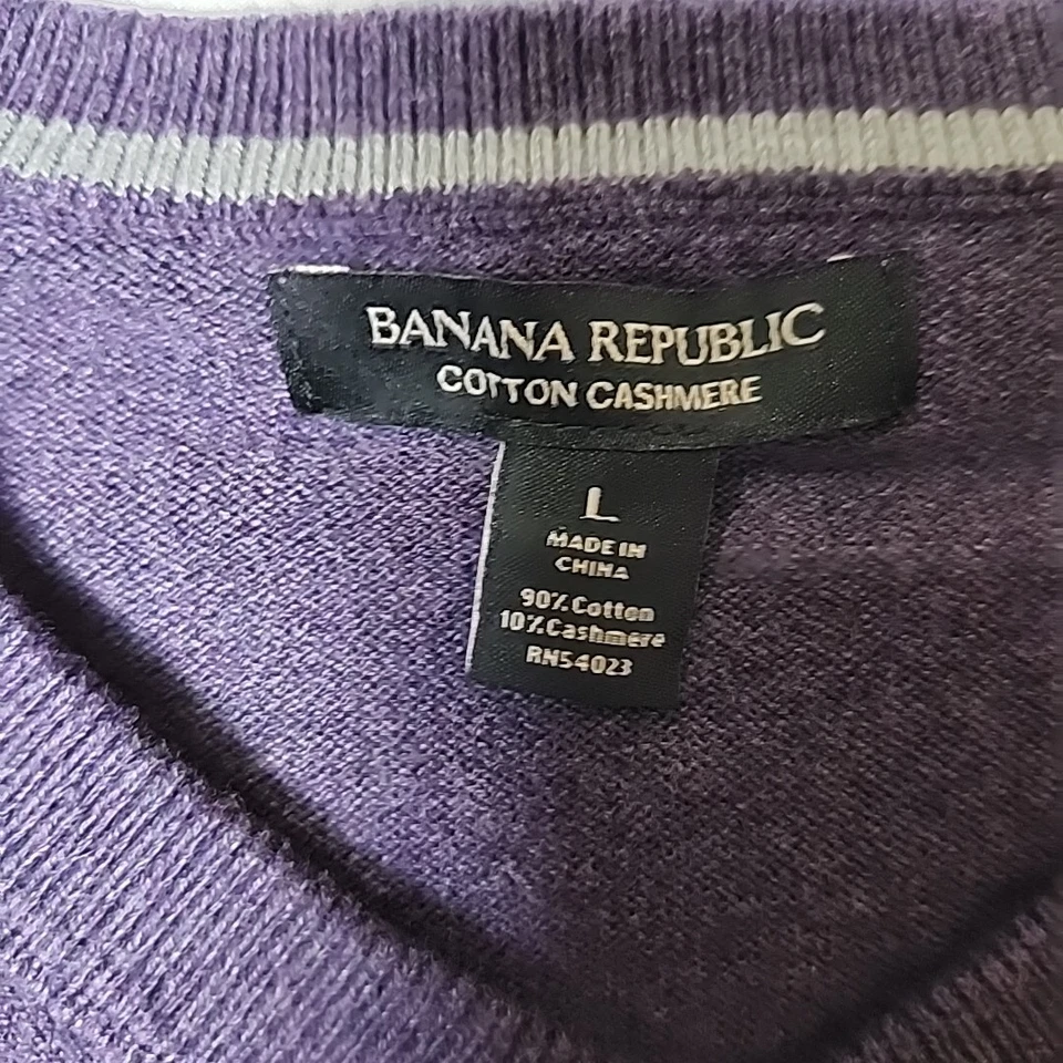 Banana Republic Men L Cotton Cashmere Purple Vneck Pullover Long Sleeve Sweater - Image 3 of 4