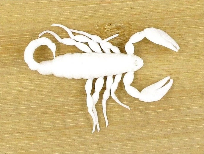 (3) Paquetes sin abrir Plásticos Ondulados 3" Agua Escorpión Blanco Nuevo ENVÍO GRATUITO Foto 2 de 4