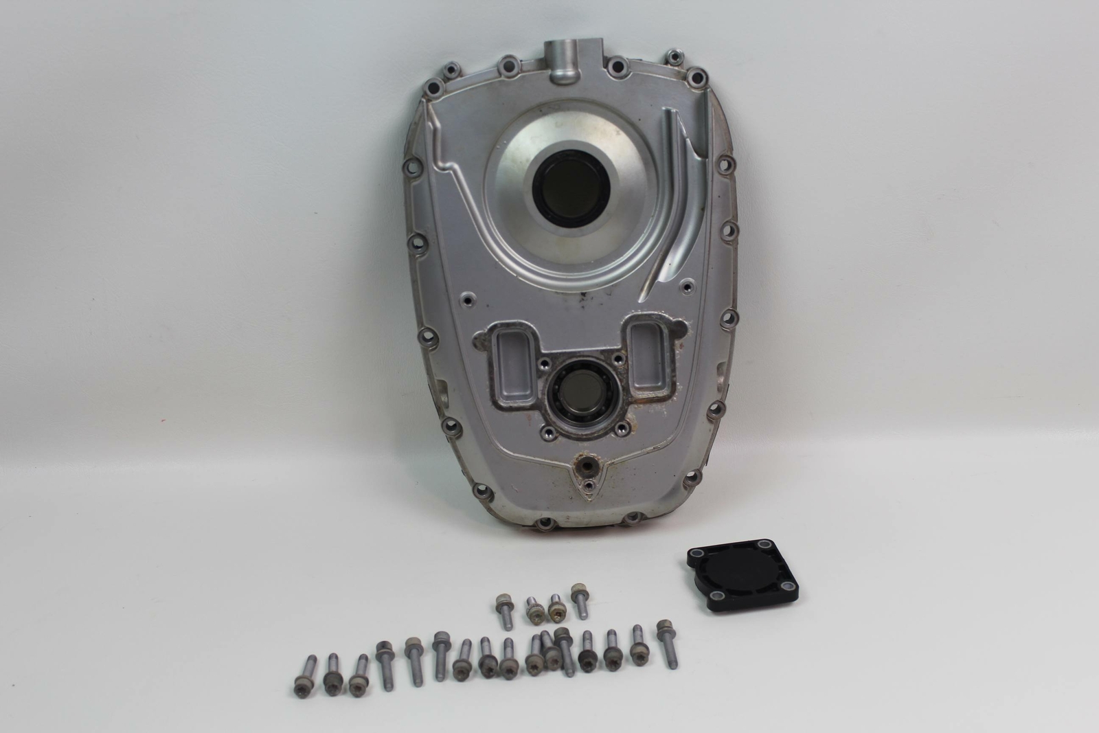 BMW R1200GS R1200 GS 05-07 Front Engine Transmission Crank Cover 
