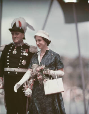 Princess Margaret greets officials Port Louis Mauritius East Af- 1956 Old Photo