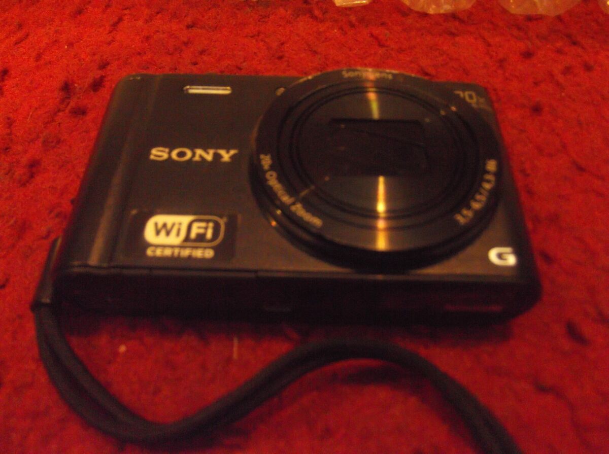 Sony Cyber-Shot DSC-WX300 18.2MP 20x Wi-Fi Digital Camera Sony Cyber-Shot DSC-WX300 18.2MP 20x Wi-Fi Digital Camera
