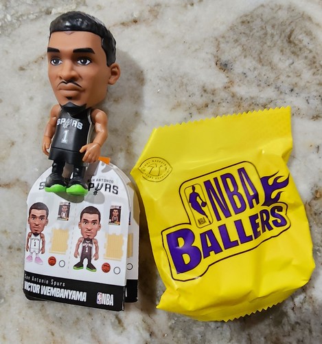Zuru 5 Surprise NBA BALLERS SERIES 2 ~ You Pick ~ - Picture 34 of 49